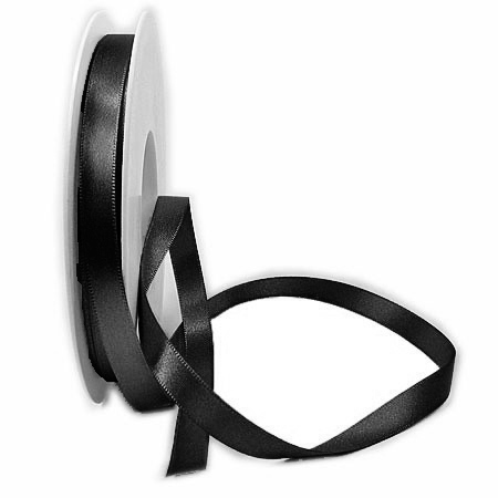 Satinband SINFINITY, schwarz: 10mm breit / 25m-Rolle, mit feiner Webkante.